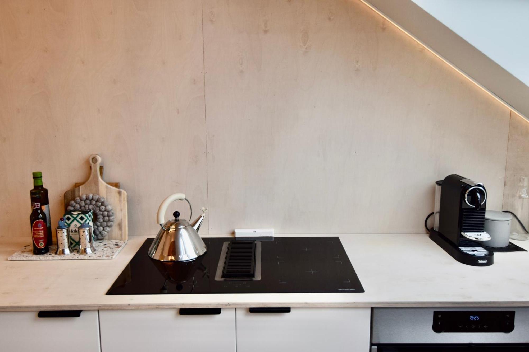 Ferienwohnung Lekker Nyrenovert Loftsleilighet Pa Lund Kristiansand Exterior foto
